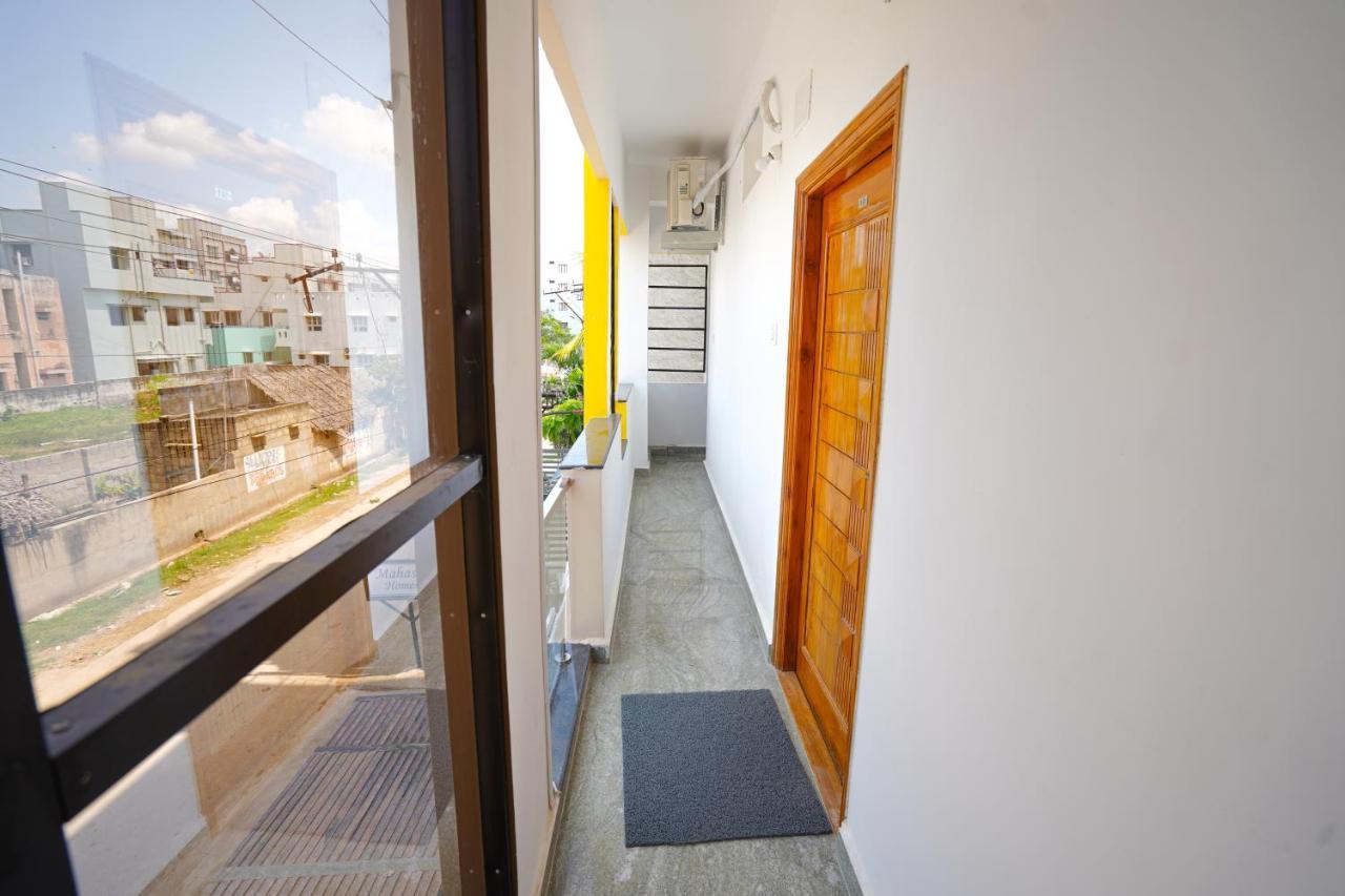 Mahasri Studio Apartments- Brand New Fully Furnished Air Conditioned Studio Apartments Tirupati Exteriér fotografie
